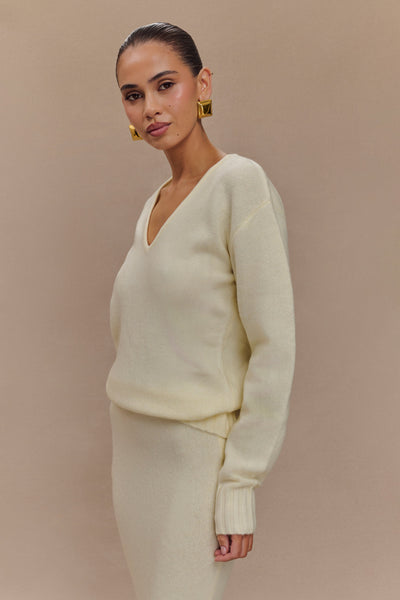 Ella V Neck Knit Jumper With Scarf - Ivory Marle