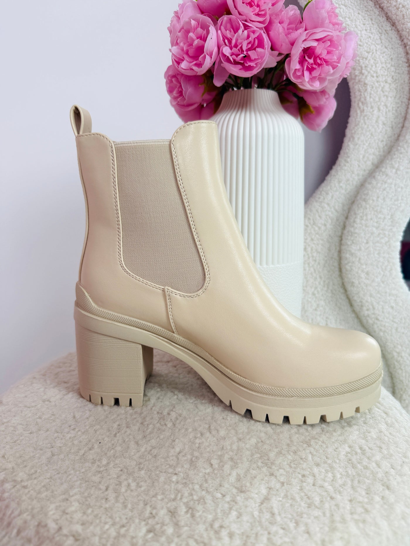 Kitty Beige Heels