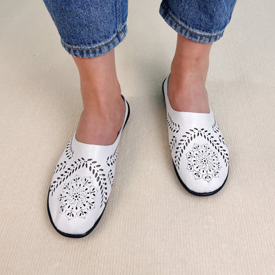 Casual All-match Hollow Slippers