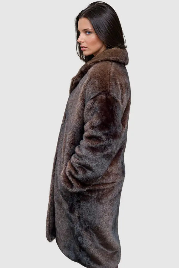 WOMEN’S FUR COAT | LONG OVERSIZED WINTER LOOK