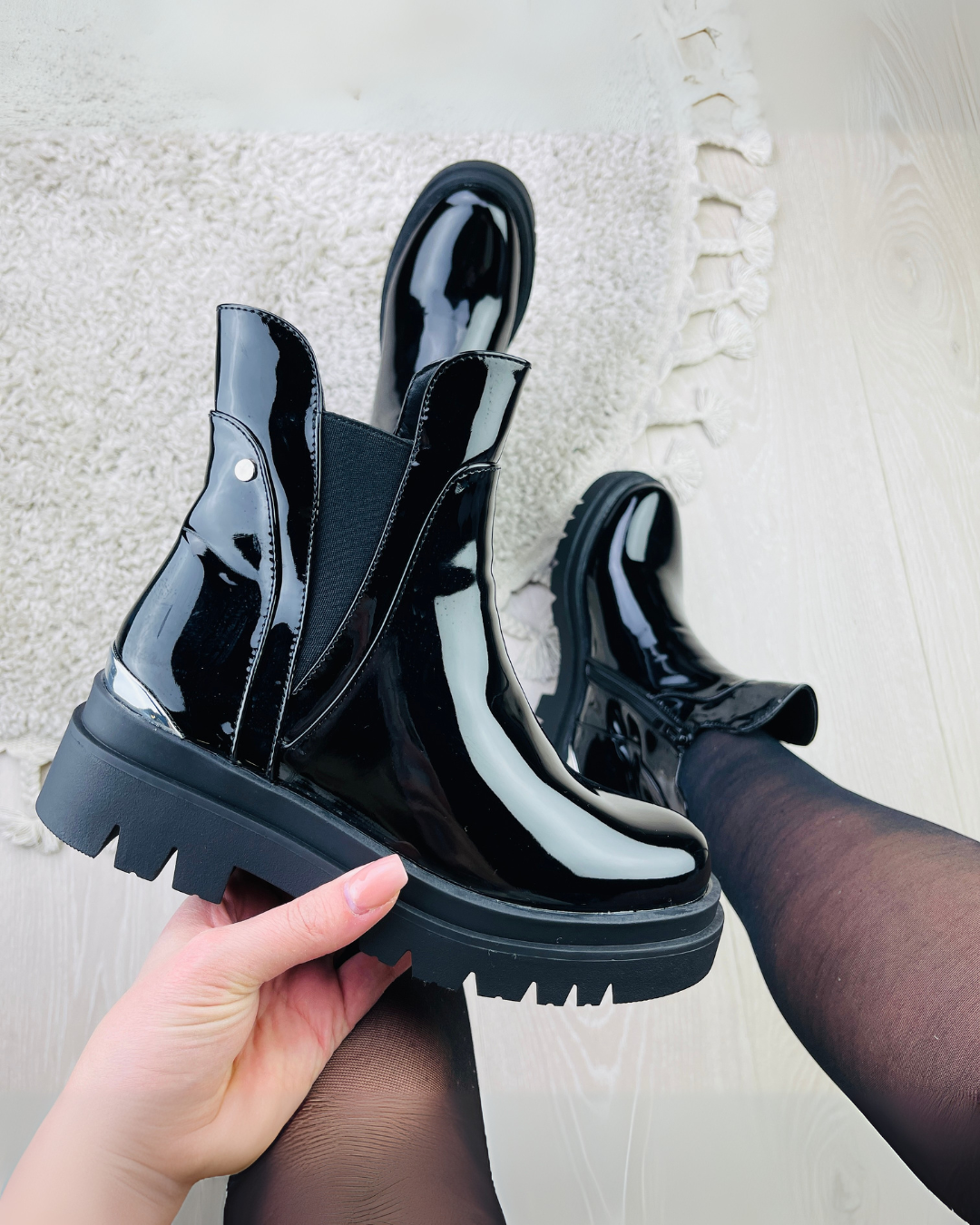 Roxanne I Black Boots